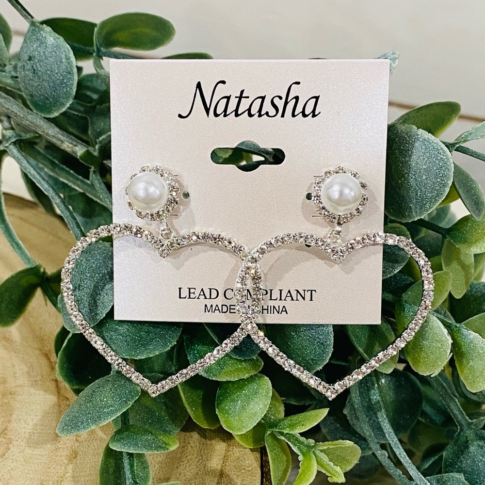 Pearl Rhinestone Heart Dangle Earrings - Picture 1 of 4
